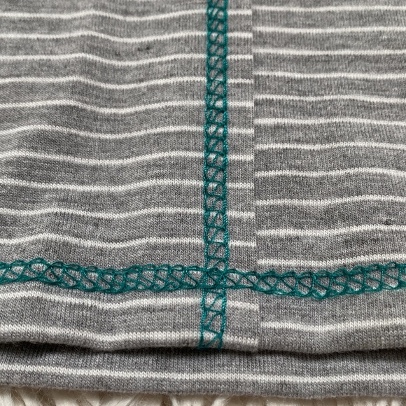 Ces Femme Exposed Seam Striped Top 💗 Gray White & Turquoise - Picture 13 of 15